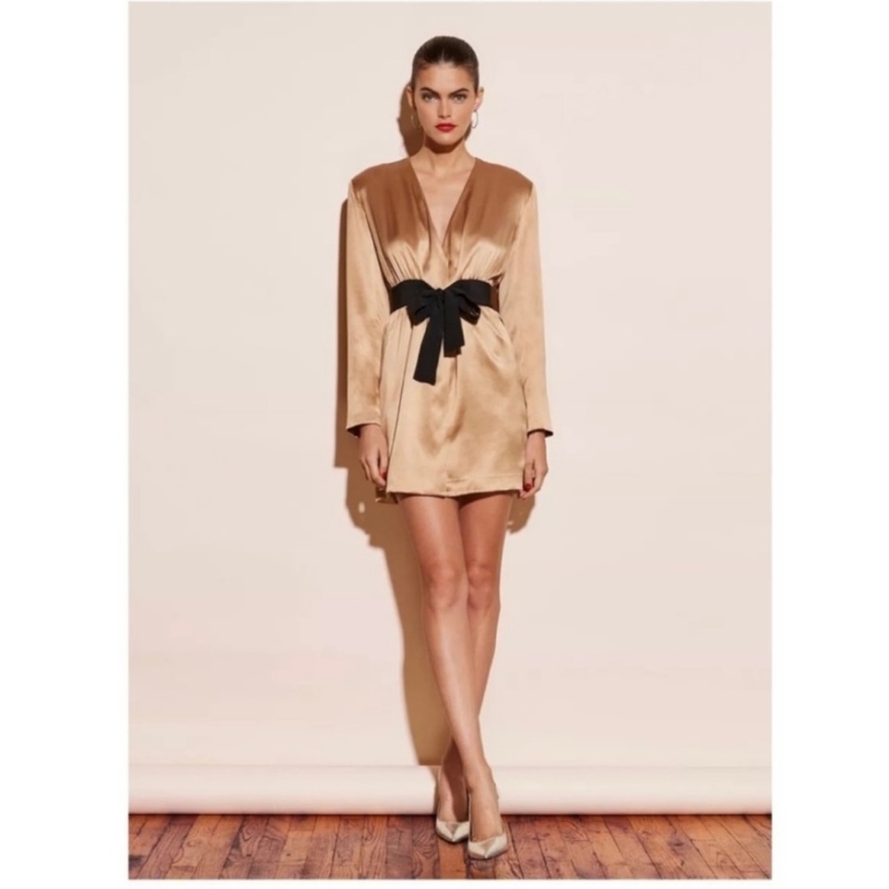 BRAND NEW FLEUR DU MAL - MOONSTONE